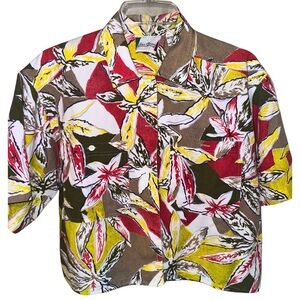 Floral Button-Up Shirt *